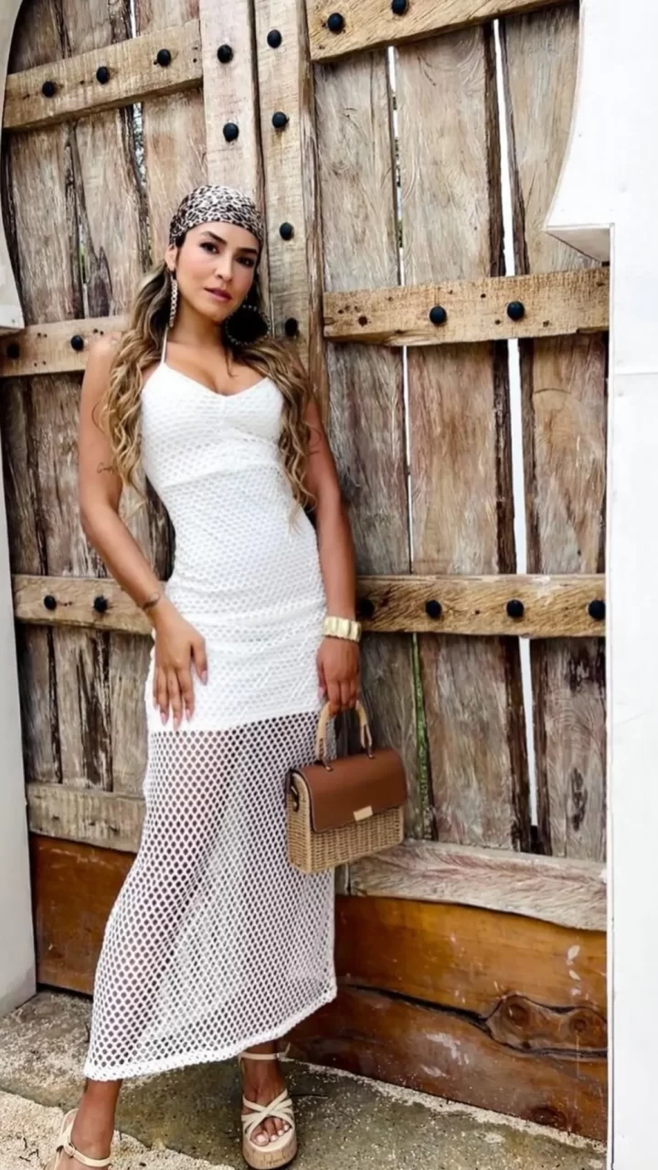 VESTIDO LARGO CON MALLA