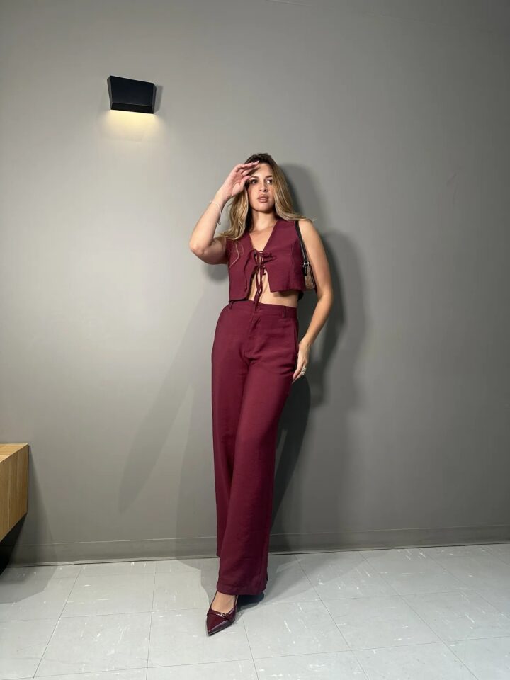 SET DE BLUSA CON AMARRE Y PANTALON