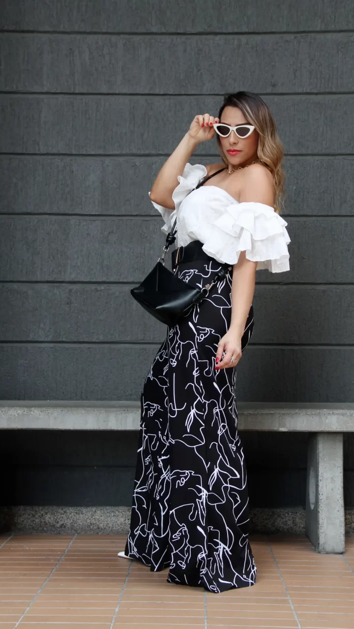 CAMISERA CON RELIEVE