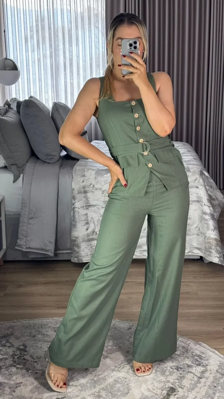 SET CHALECO CON CORREA Y PANTALON