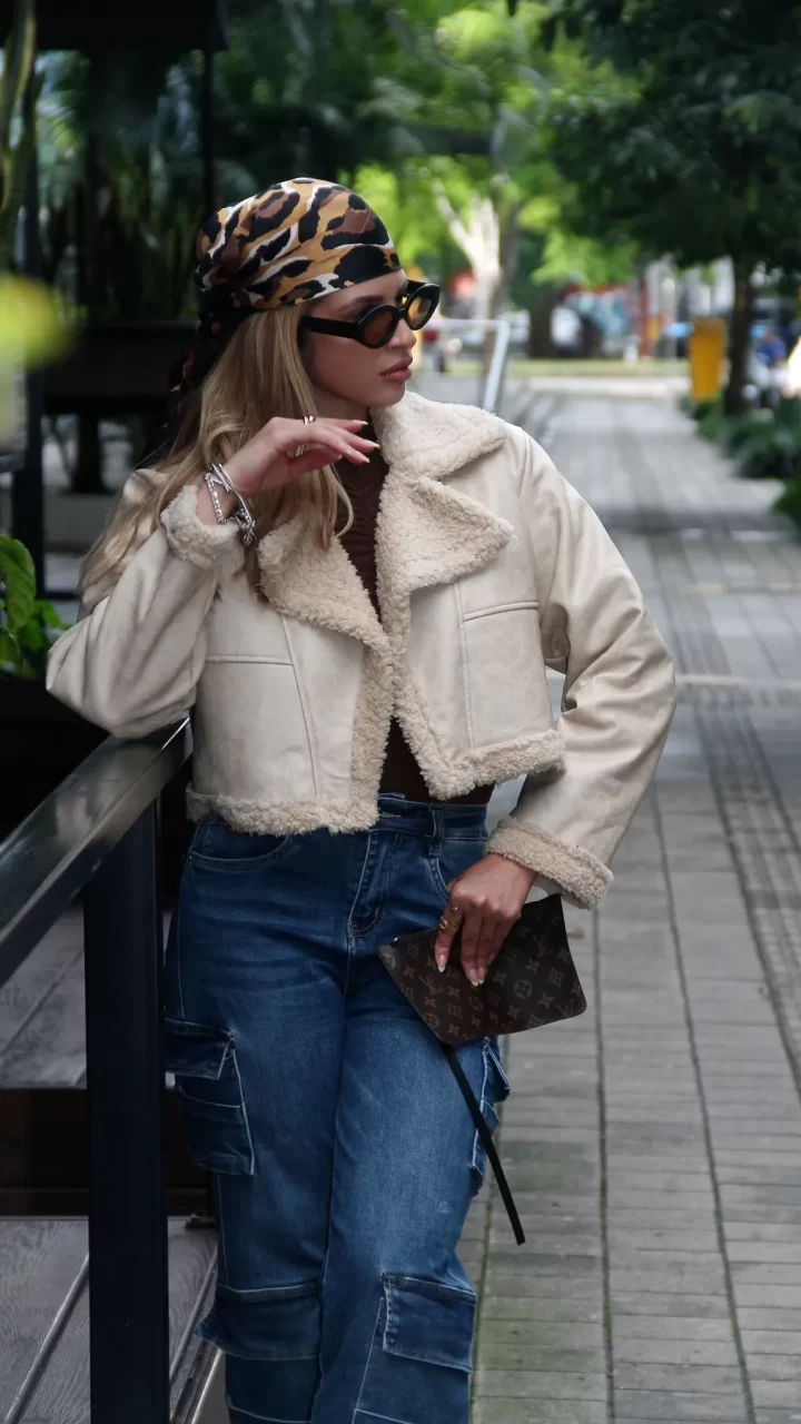 CHAQUETA CUERO DOBLE FAZ