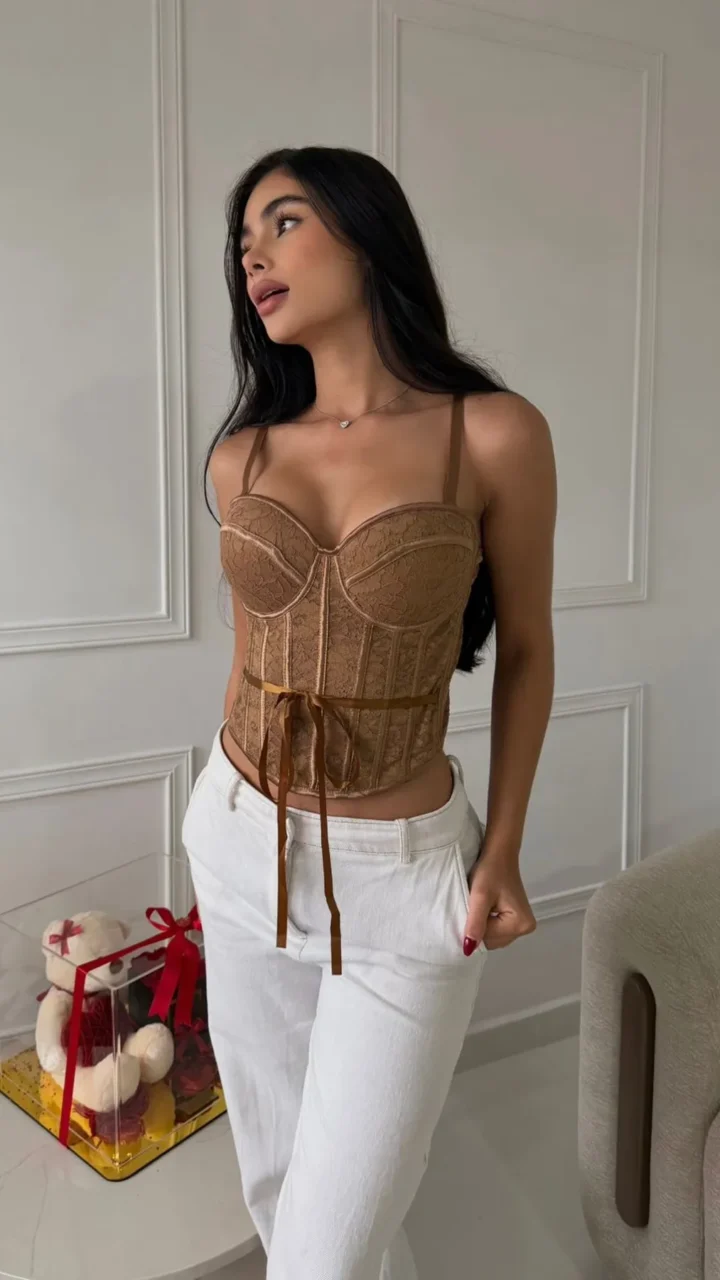 CORSET CON ENCAJE
