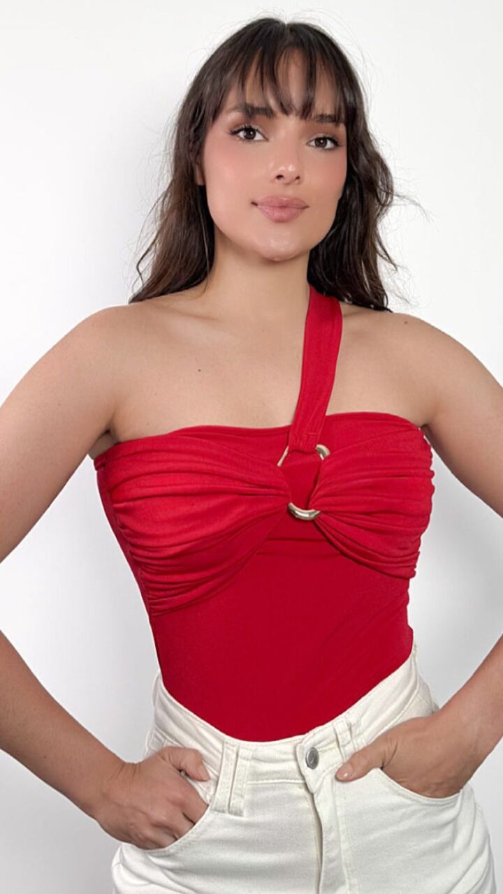 BODY ESTRAPLE CON HERRAJE FLAVIA