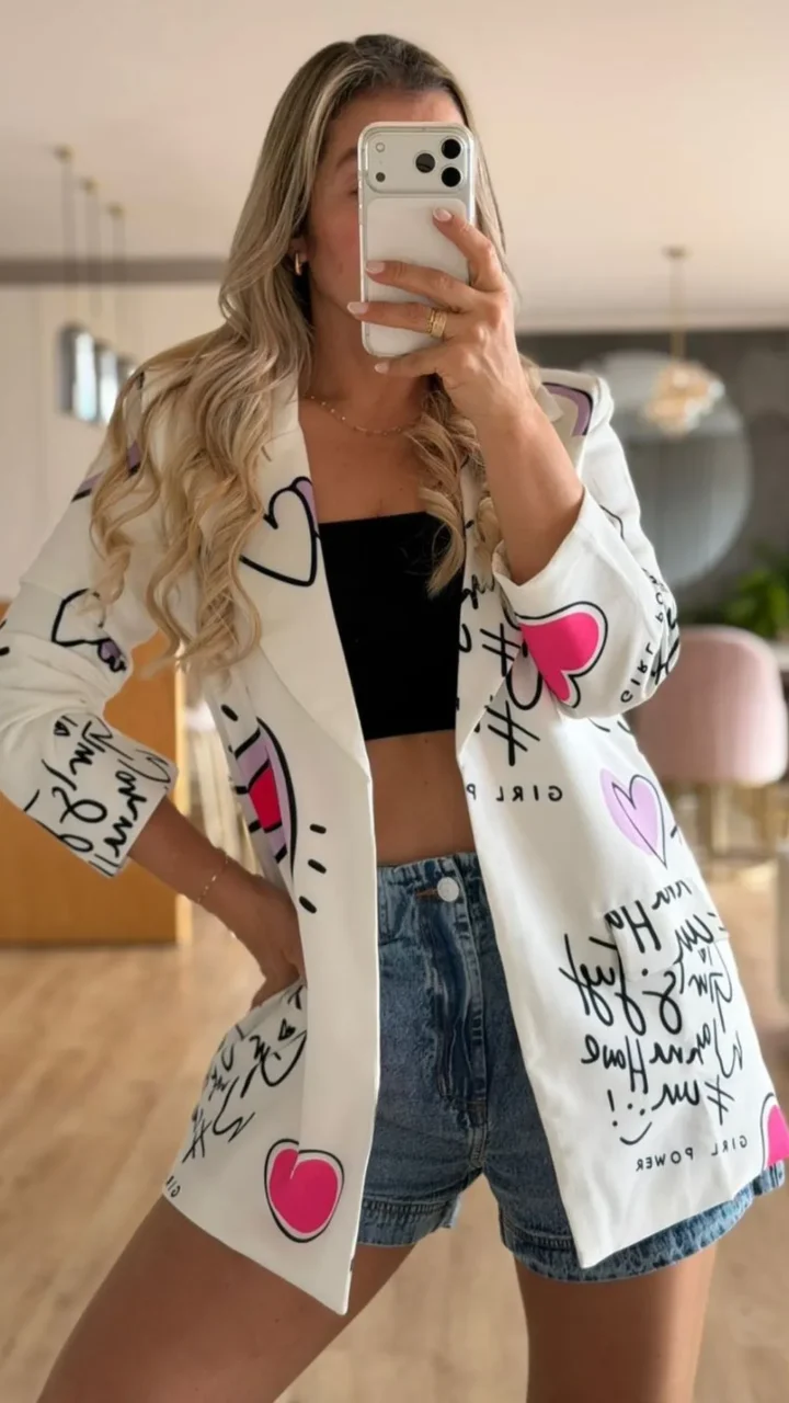 BLAZER CON ESTAMPADO DE CORAZONES