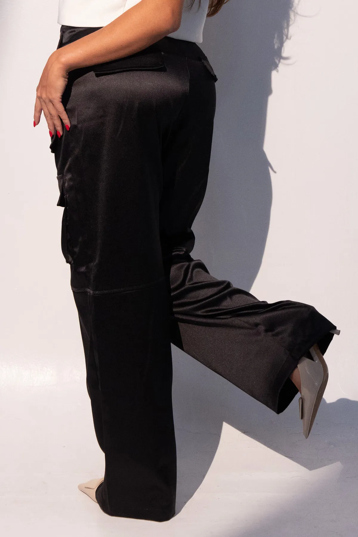 PANTALON SATIN TIPO CARGO - Imagen 4