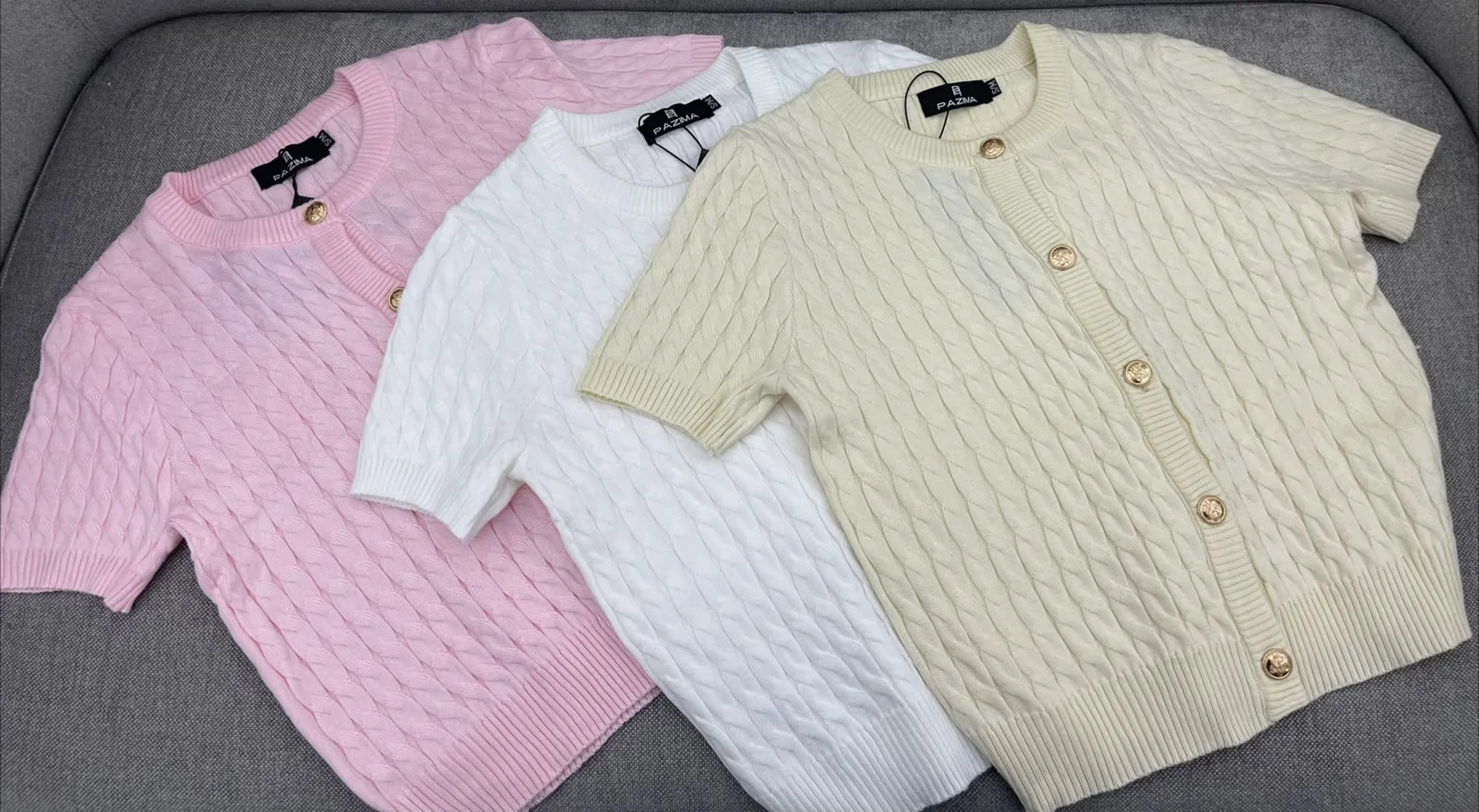BLUSA MANGA CORTA BOTON DORADO - Imagen 4