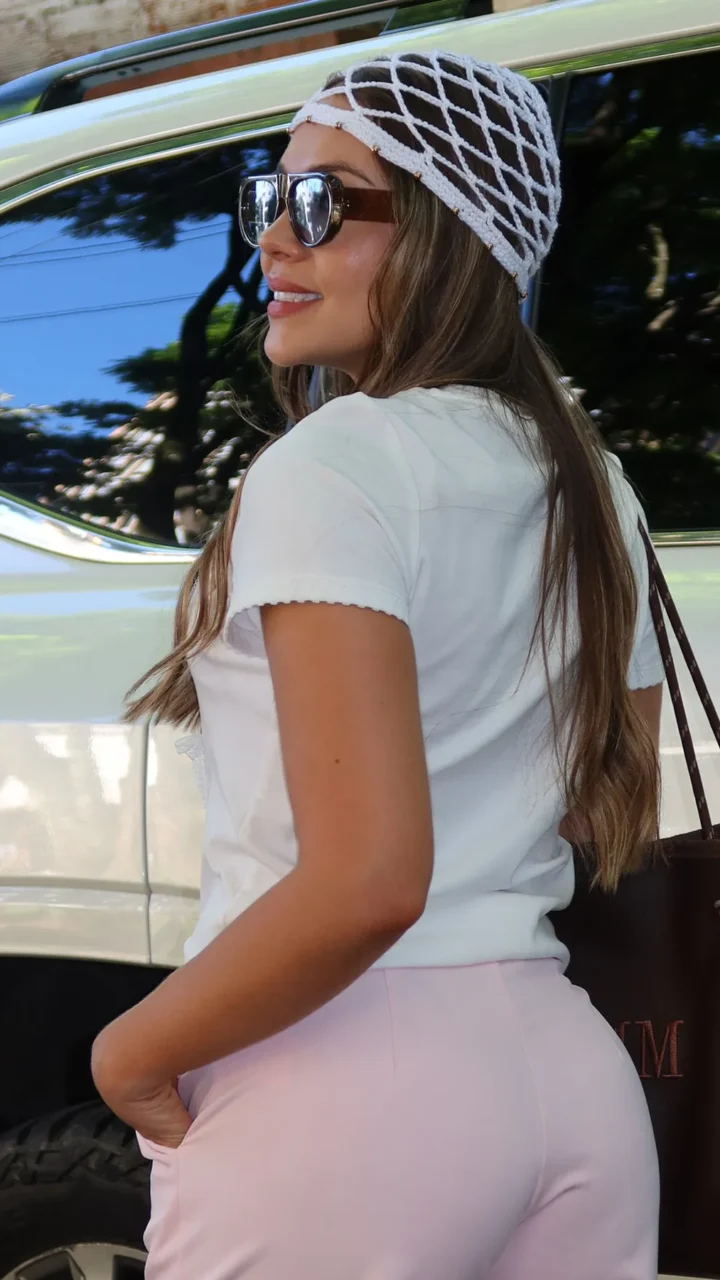 SHORT CON CORREA